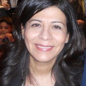 Meet your Posher, Ana